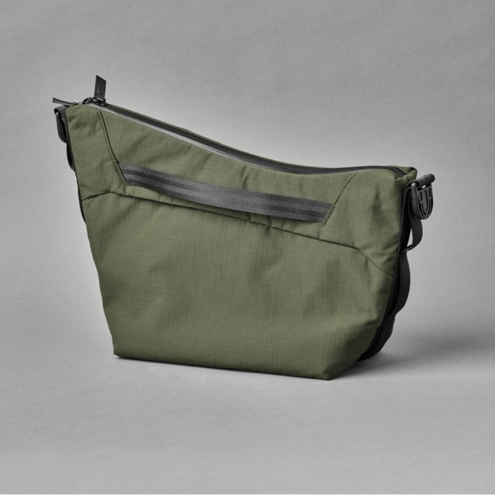 NWT Alpaka Flow Satchel 4L - Green Crossbody Bag - A2 - Picture 6 of 9